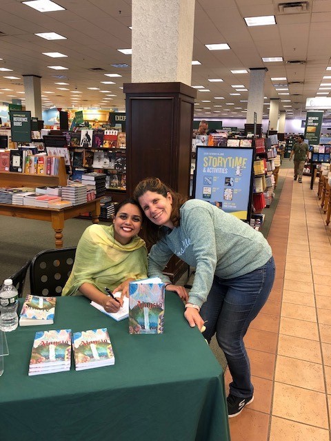 Talented Author Shraddha Patel Attended the Book Signing Event at Barnes & Noble